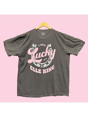 Elle King I Got Lucky At A Frreakin Men Tour Tee XXL